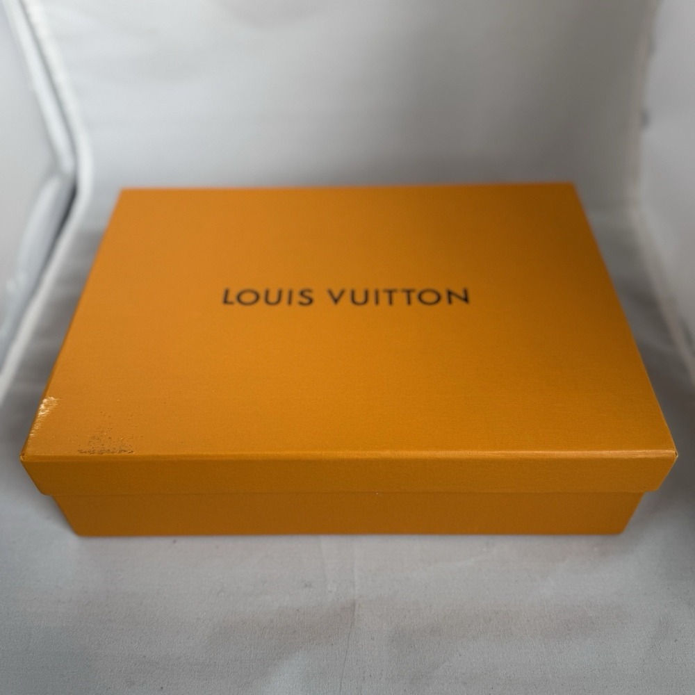 LOUIS VUITTON Gift Box/Empty Box With Blank Gift Card And Bag -10 ¾ x 7 ¼ x 3 in